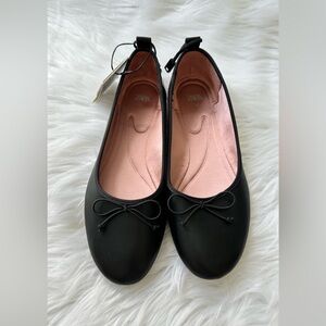 Zara Classic Black Flats with Bow Accent